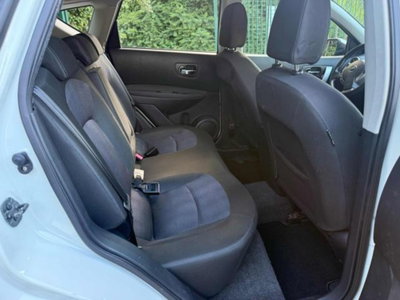 Nissan Qashqai 1.5 dCi DPF Acenta (9)