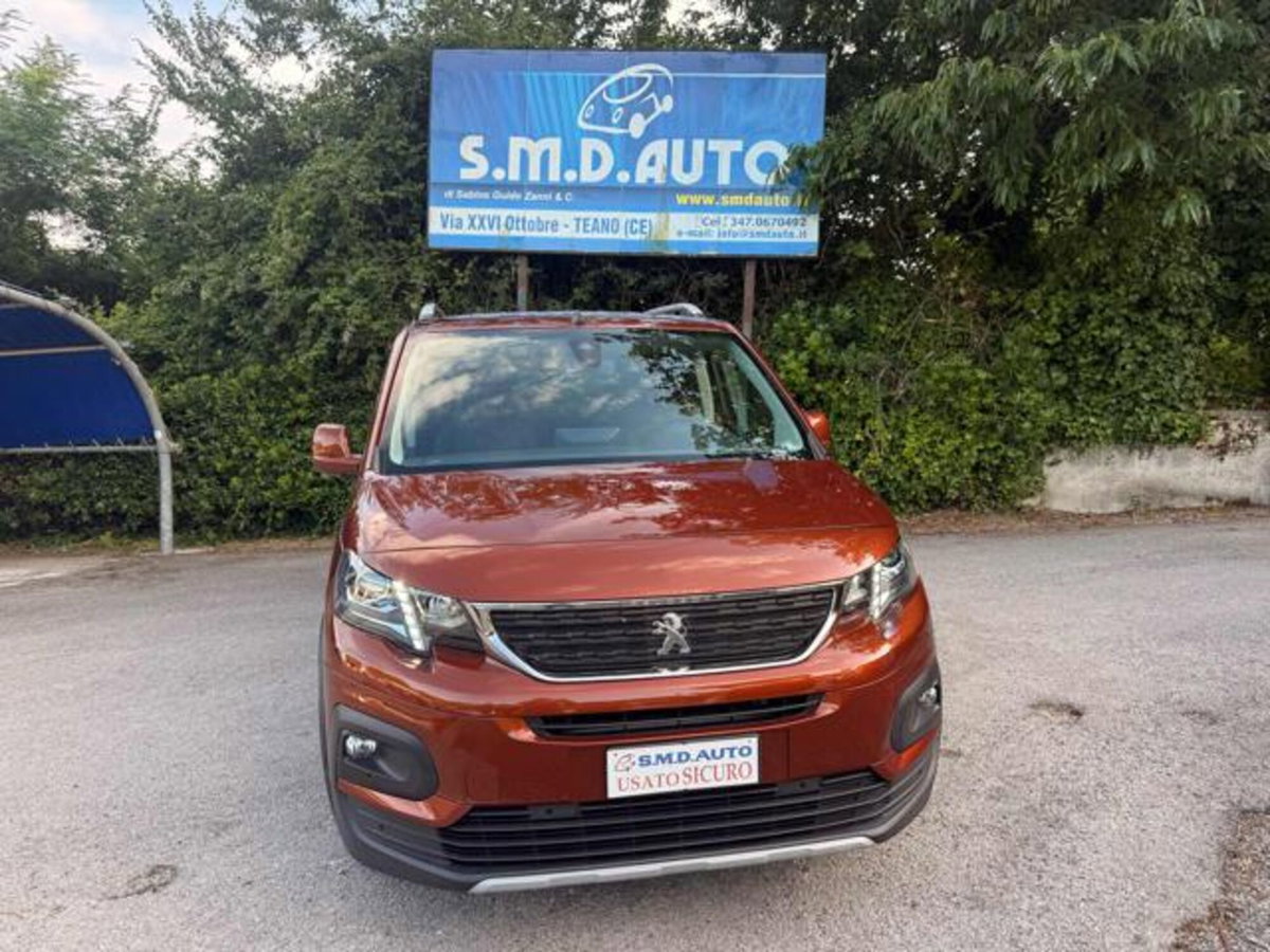 Peugeot Rifter BlueHDi 130 S&S EAT8 Allure Standard (2)