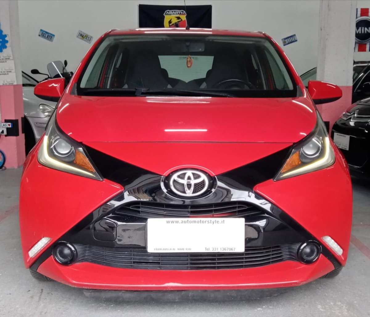 Toyota Aygo 1.0 VVT-i 69 CV 5 porte x-cite TSS (5)
