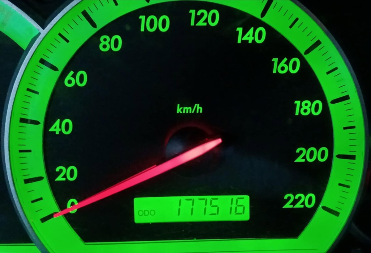 Chevrolet Captiva 2.0 VCDi LTZ (12)