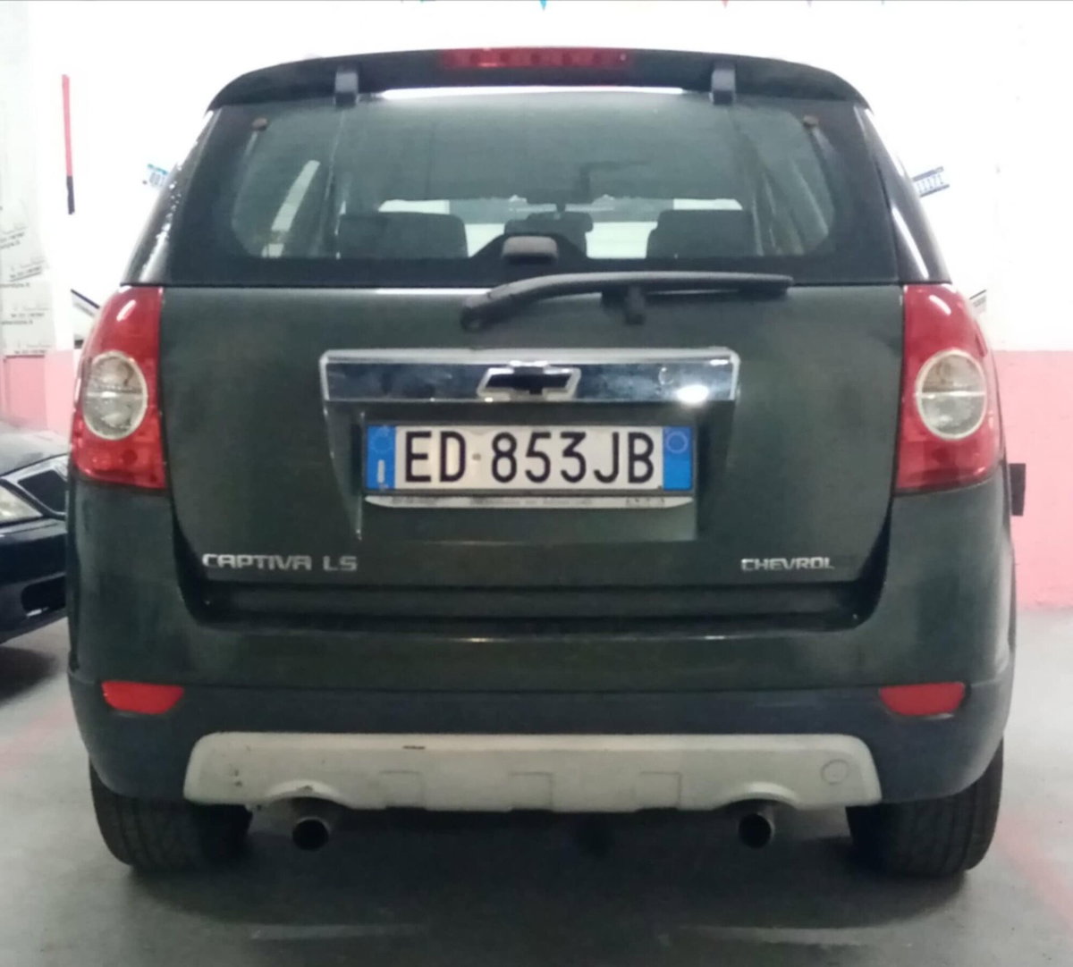 Chevrolet Captiva 2.0 VCDi LTZ (6)