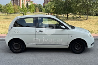 Lancia Ypsilon 1.2 Argento (4)