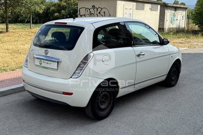 Lancia Ypsilon 1.2 Argento (5)