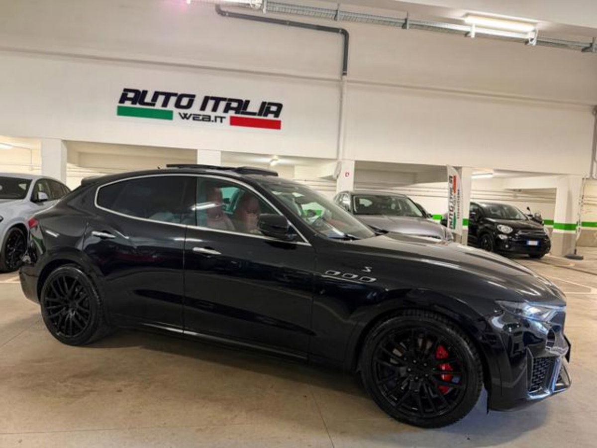 Maserati Levante Levante V6 430 CV AWD Modena S (7)