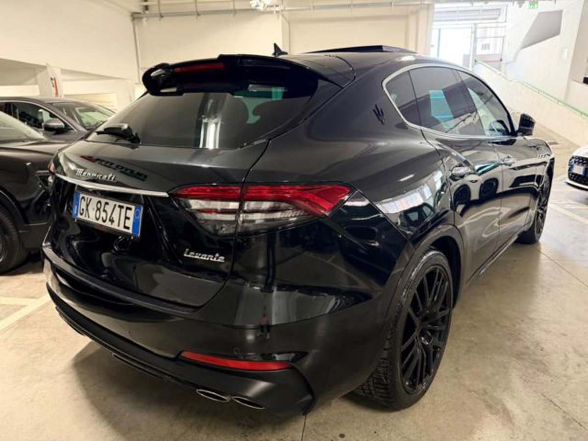 Maserati Levante Levante V6 430 CV AWD Modena S (8)