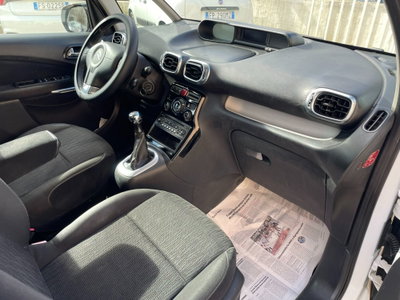Citroen C3 Picasso 1.6 HDi 90 airdream Exclusive Style (13)