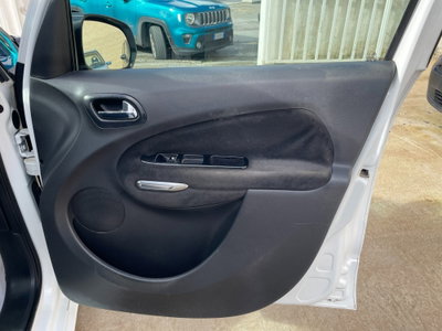 Citroen C3 Picasso 1.6 HDi 90 airdream Exclusive Style (16)