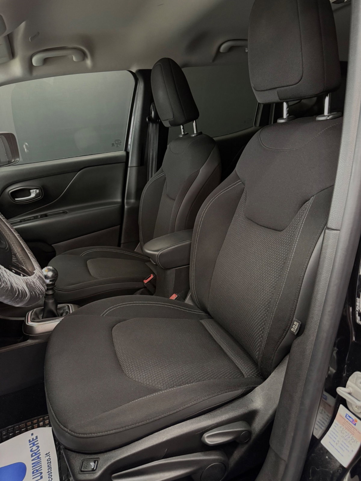 Jeep Renegade 1.6 Mjt 130 CV Limited (13)