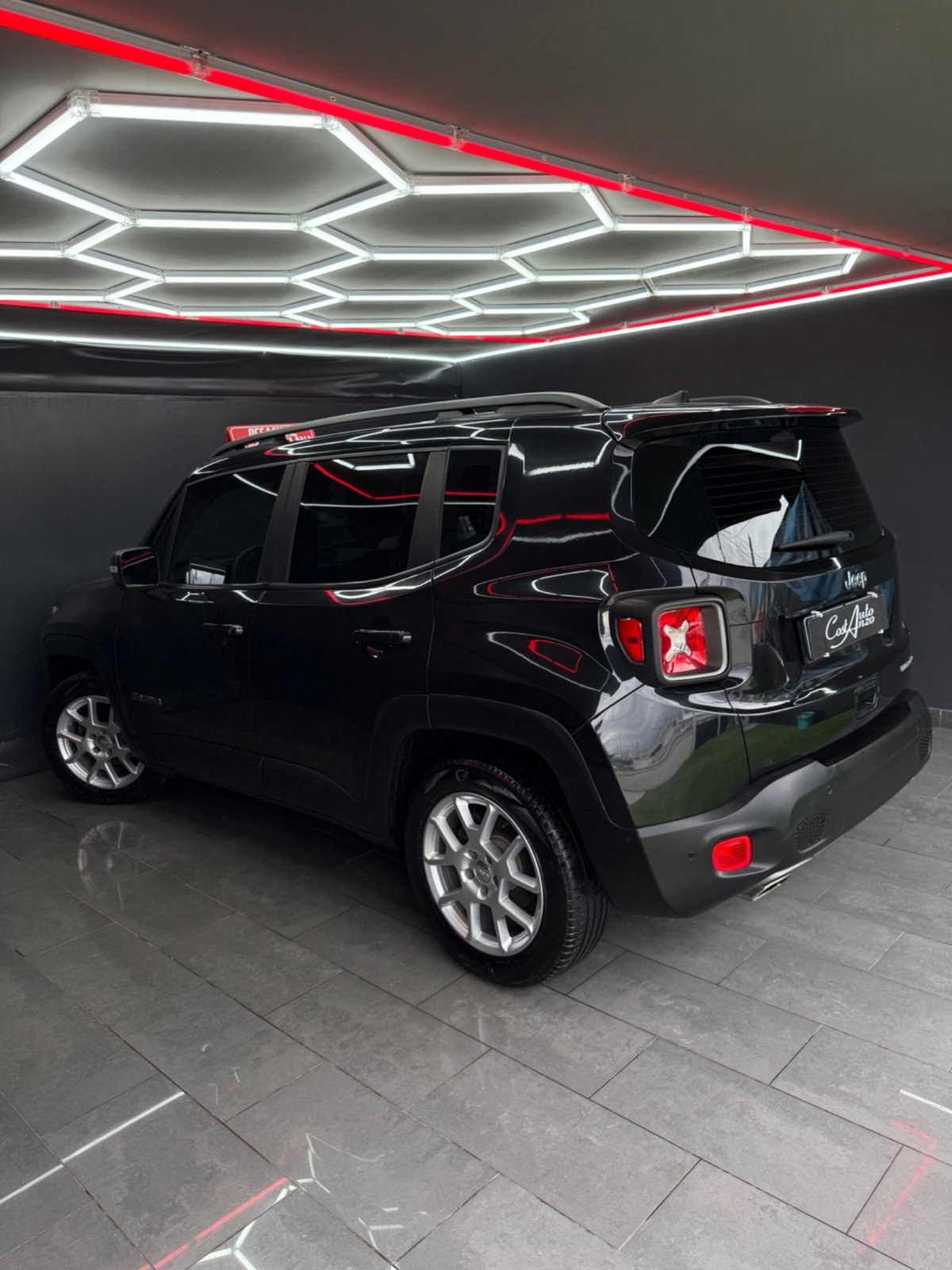Jeep Renegade 1.6 Mjt 130 CV Limited (5)