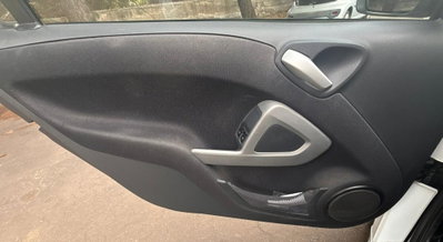smart Fortwo 800 40 kW coupé pulse cdi (17)