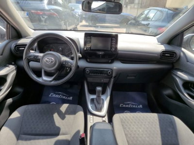 Toyota Yaris 1.5 Hybrid 5 porte Energy (13)