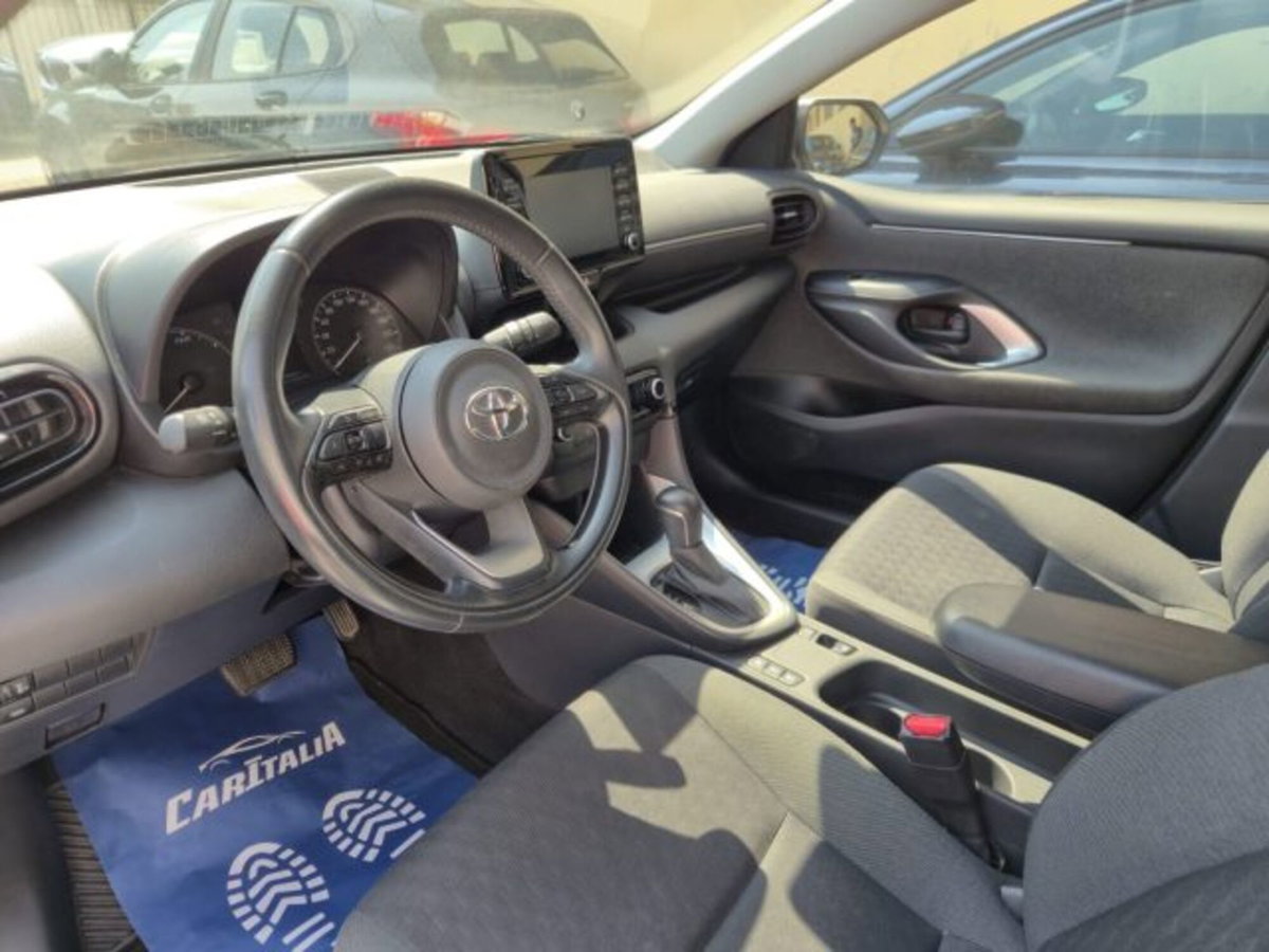 Toyota Yaris 1.5 Hybrid 5 porte Energy (7)