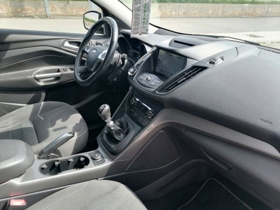Ford Kuga 2.0 TDCI 120 CV S&S 2WD Titanium (11)