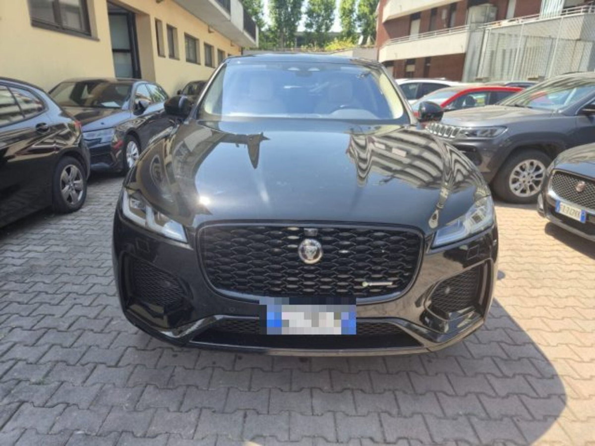 Jaguar F-Pace 2.0 D 204 CV AWD aut. R-Dynamic SE Greenstone (2)