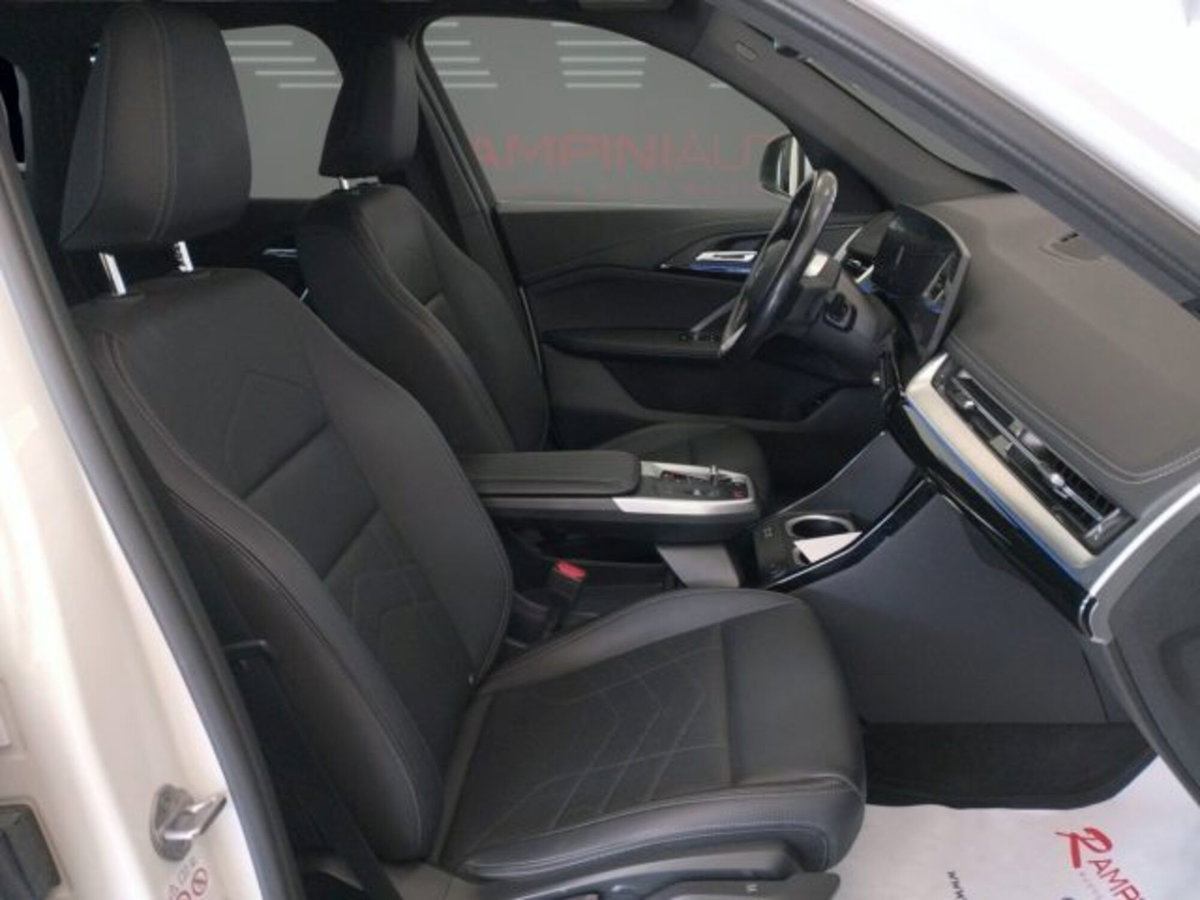 BMW X1 sDrive 18d xLine (19)