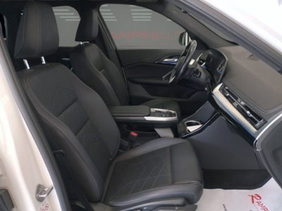 BMW X1 sDrive 18d xLine (19)