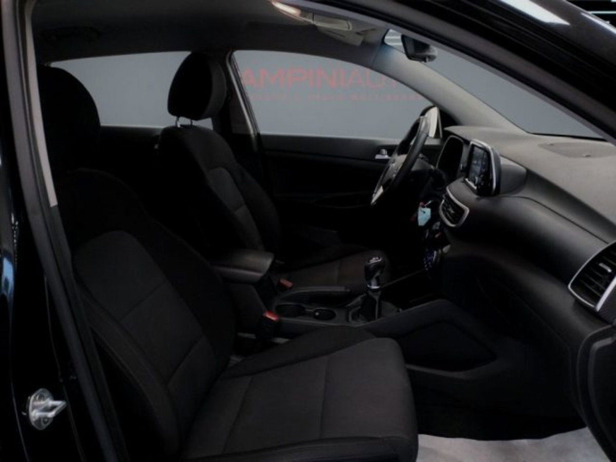 Hyundai Tucson 1.6 CRDi XTech (18)