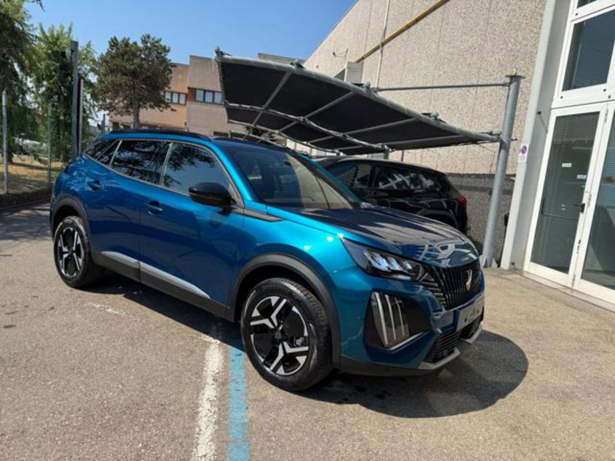 Peugeot 2008 50 kWh Allure (2)