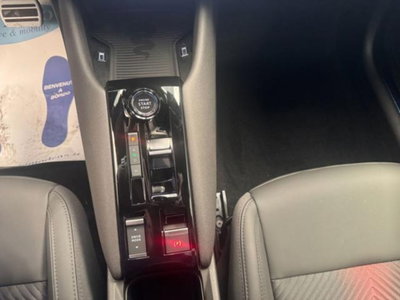 Alfa Romeo Junior 1.2 ibrida Speciale 145cv edct6 (14)