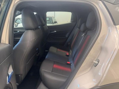 Alfa Romeo Junior 1.2 ibrida Speciale 145cv edct6 (9)