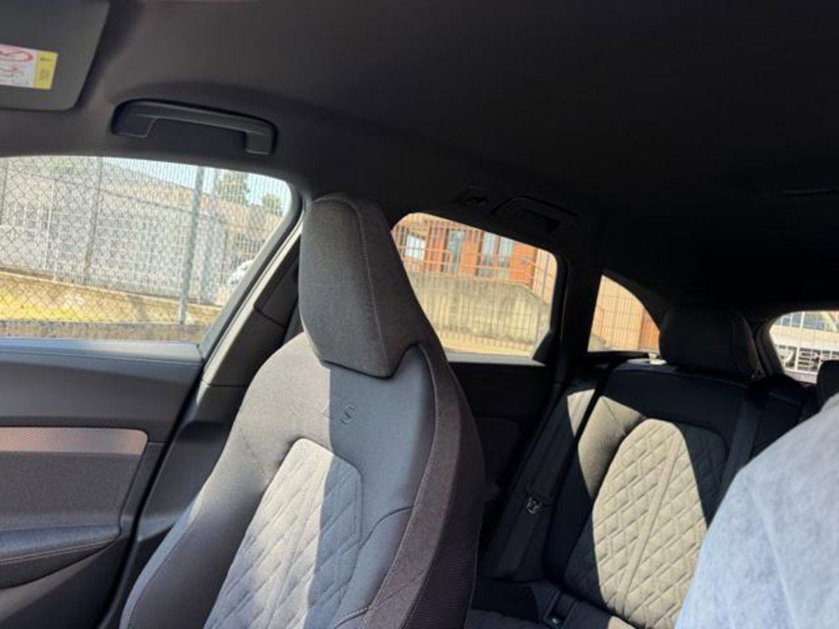 Audi A5 Avant 2.0 tdi mhev+ S line edition 204cv s-tronic (8)