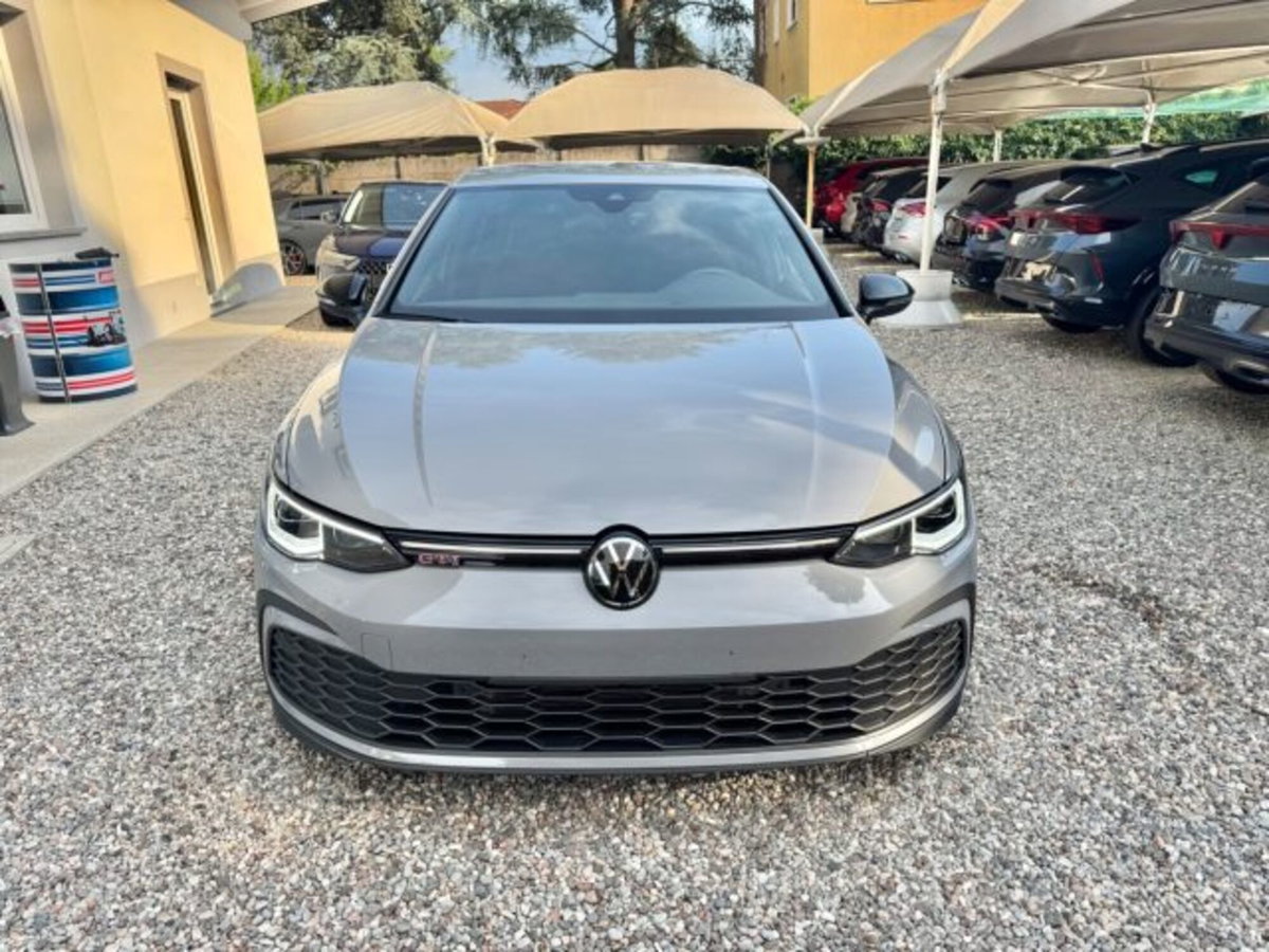 Volkswagen Golf 2.0 TSI GTI DSG (2)