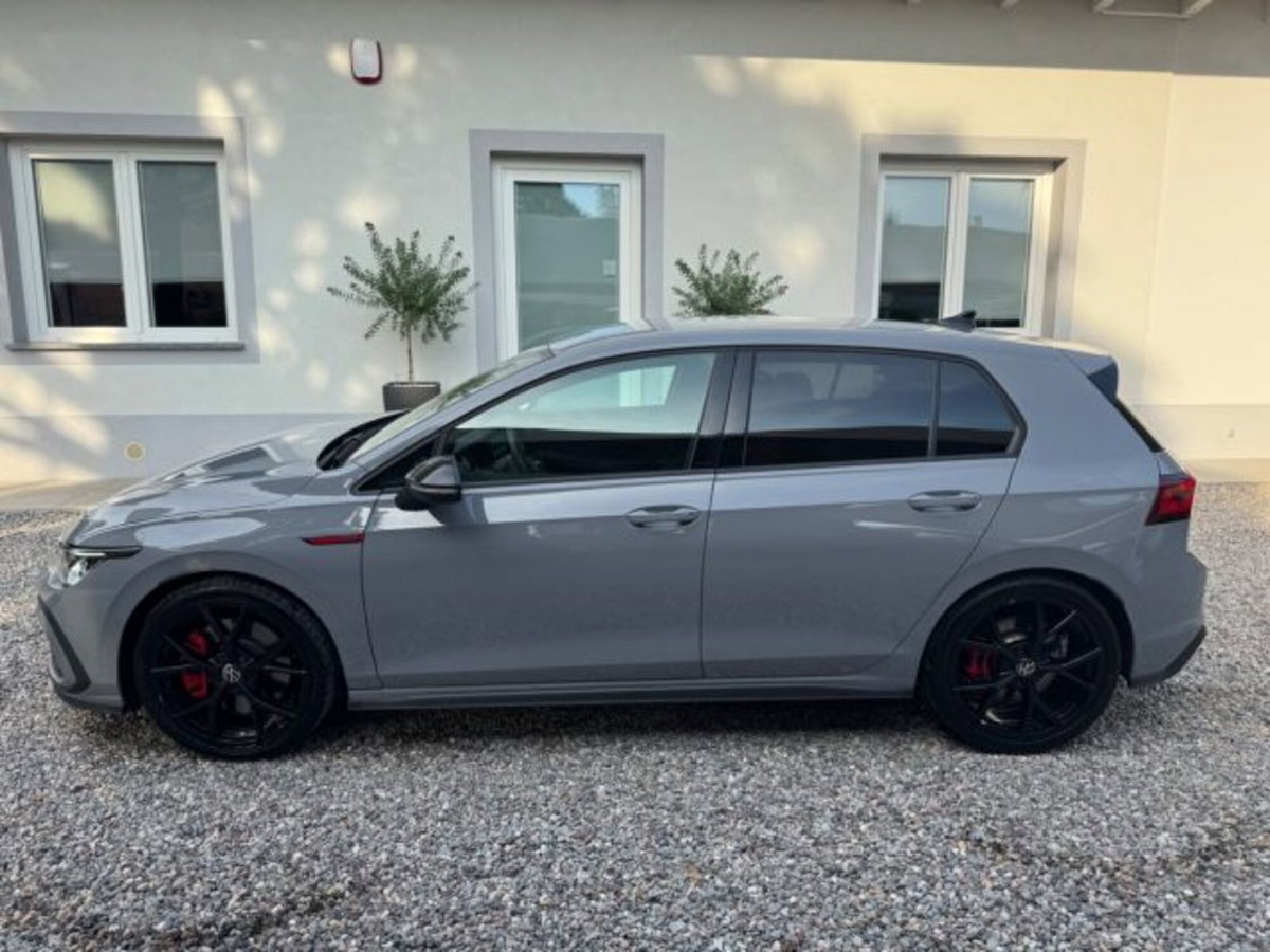 Volkswagen Golf 2.0 TSI GTI DSG (6)