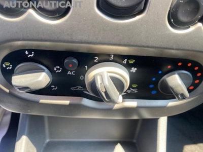Dacia Sandero 1.2 75CV Ambiance (12)