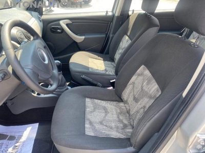 Dacia Sandero 1.2 75CV Ambiance (8)