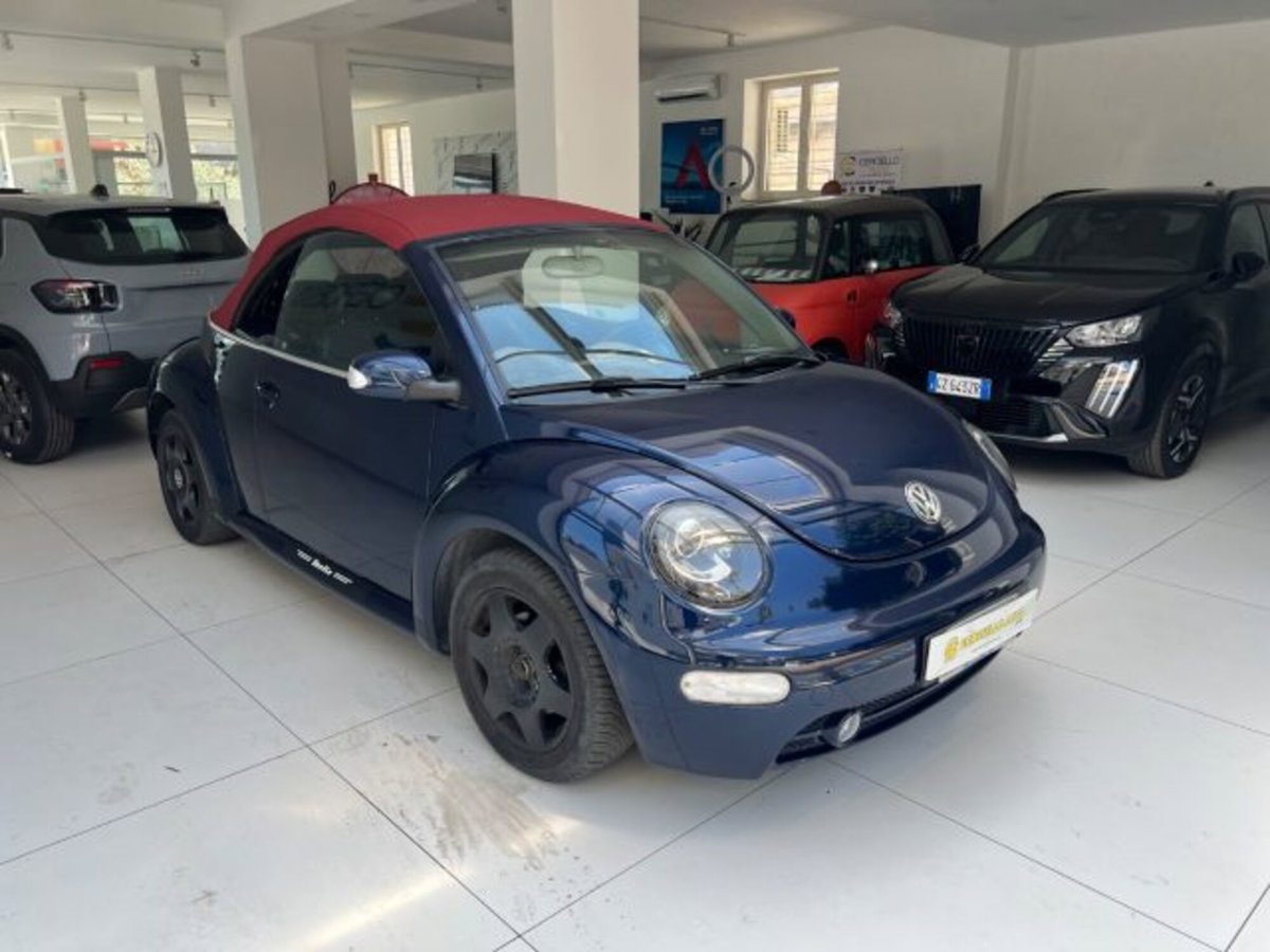 Volkswagen New Beetle Cabrio TDI 101CV (6)