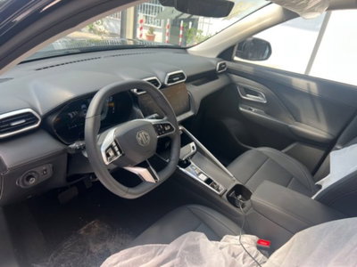 Mg ZS ZS 1.5 Luxury (16)