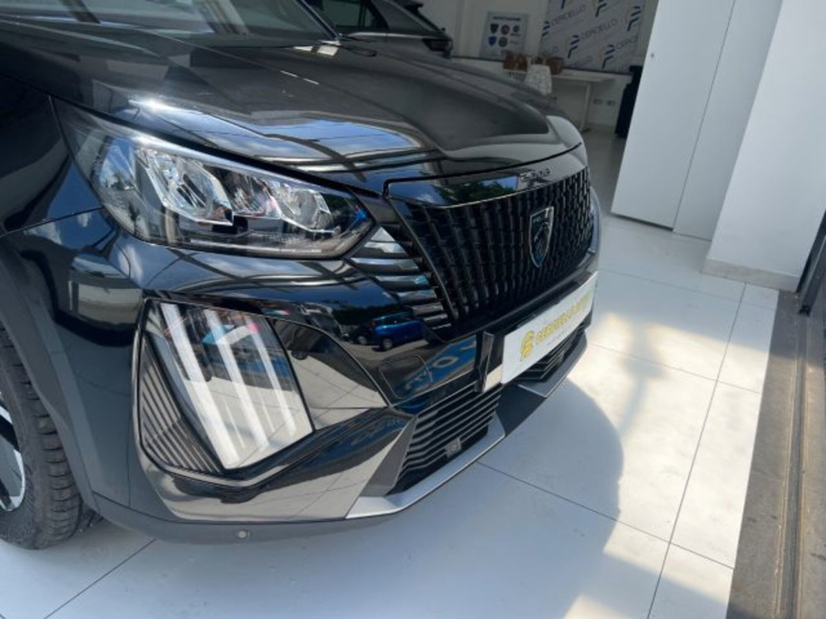 Peugeot 2008 PureTech 100 S&S Allure (10)