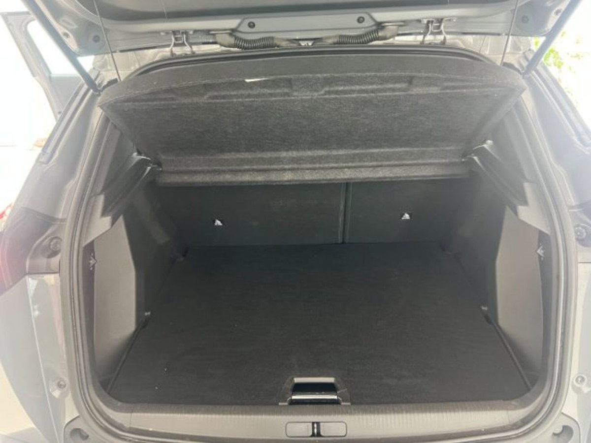 Peugeot 2008 PureTech 100 S&S Allure (20)