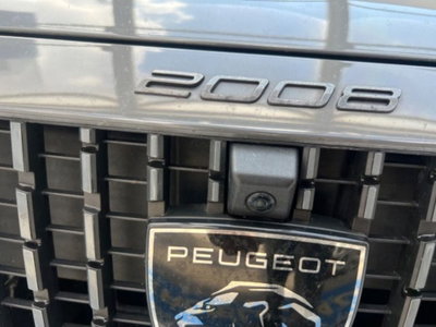 Peugeot 2008 PureTech 100 S&S Allure (8)