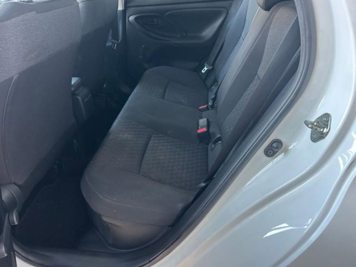 Toyota Yaris Cross 1.5 Hybrid 5p. E-CVT Active (10)
