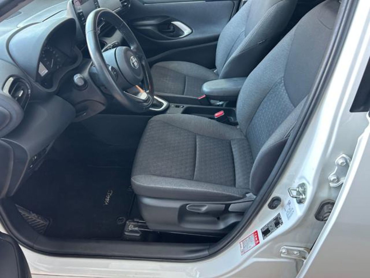 Toyota Yaris Cross 1.5 Hybrid 5p. E-CVT Active (7)
