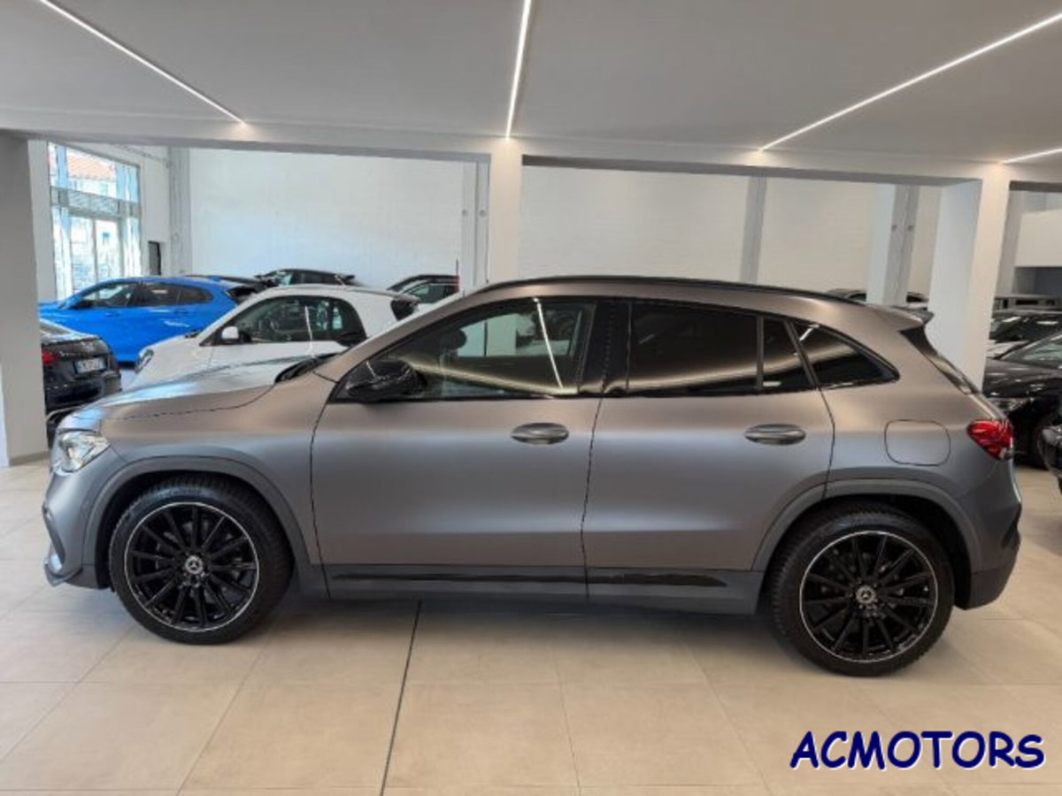 Mercedes-Benz GLA SUV 200 d Automatic Premium (2)