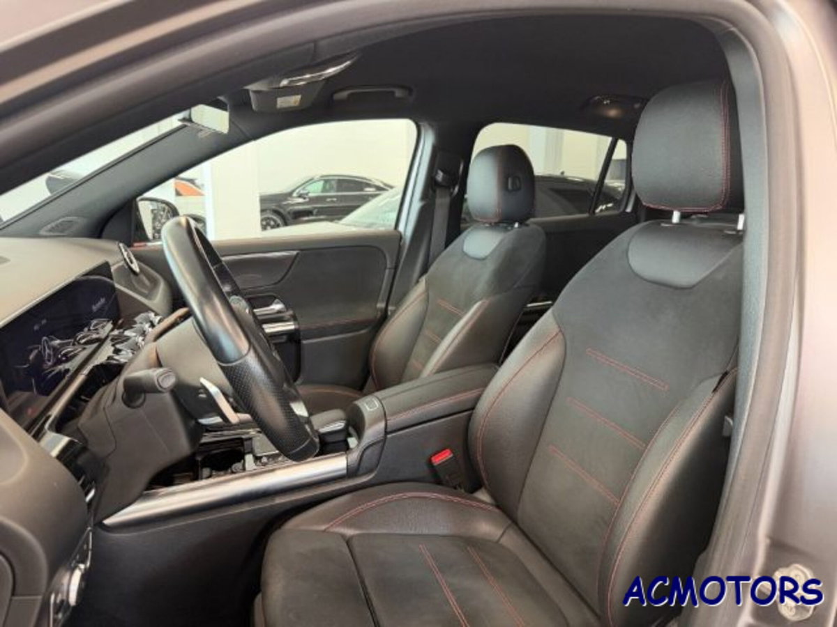 Mercedes-Benz GLA SUV 200 d Automatic Premium (7)