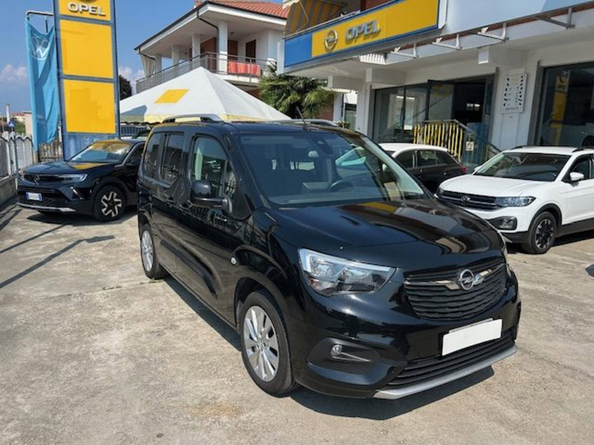 Opel Combo Life 1.5D 130 CV S&S MT6 Innovation (3)