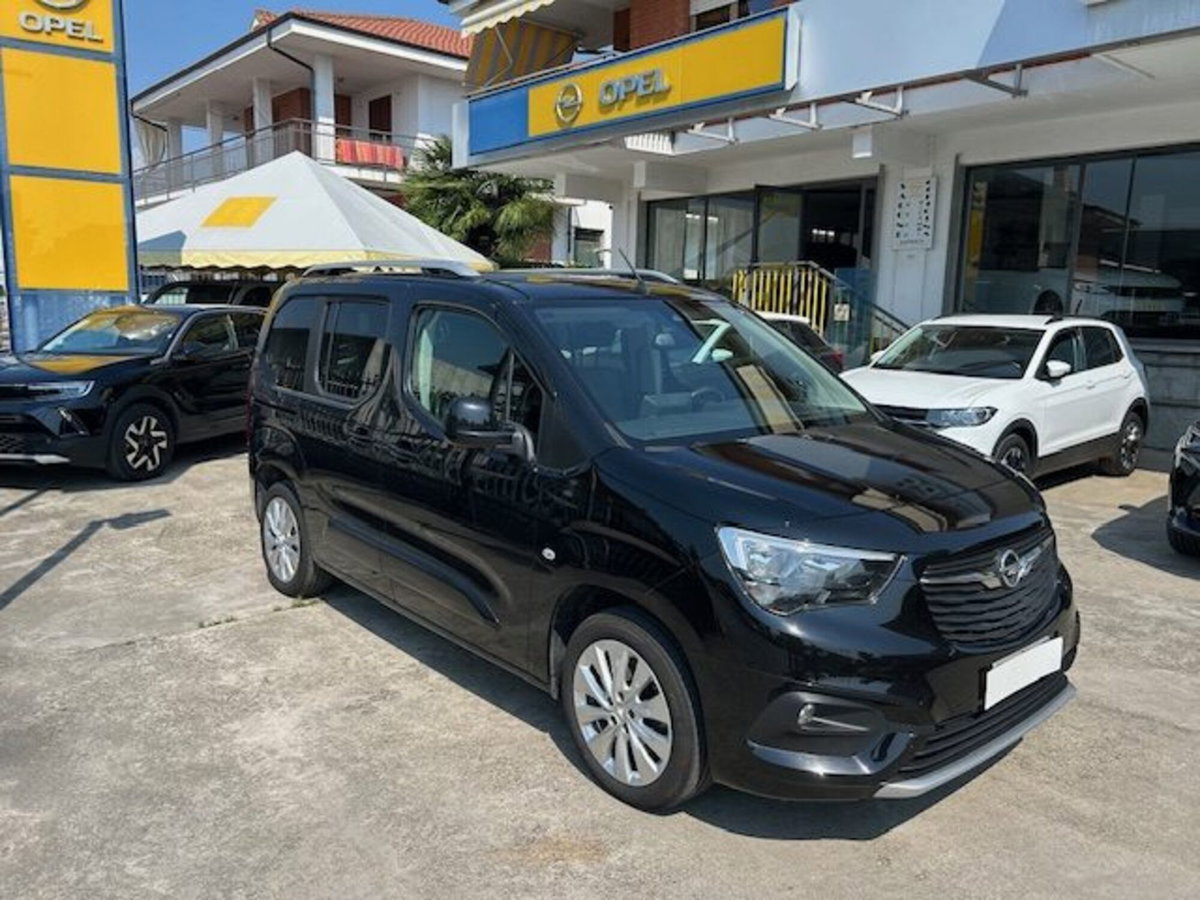 Opel Combo Life 1.5D 130 CV S&S MT6 Innovation (4)