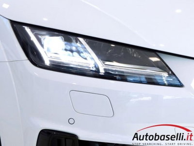 Audi TT Coupé 40 TFSI S tronic (13)