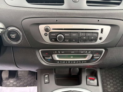 Renault Scenic E-Tech Electric XMod Cross 1.5 dCi 110CV Energy (10)
