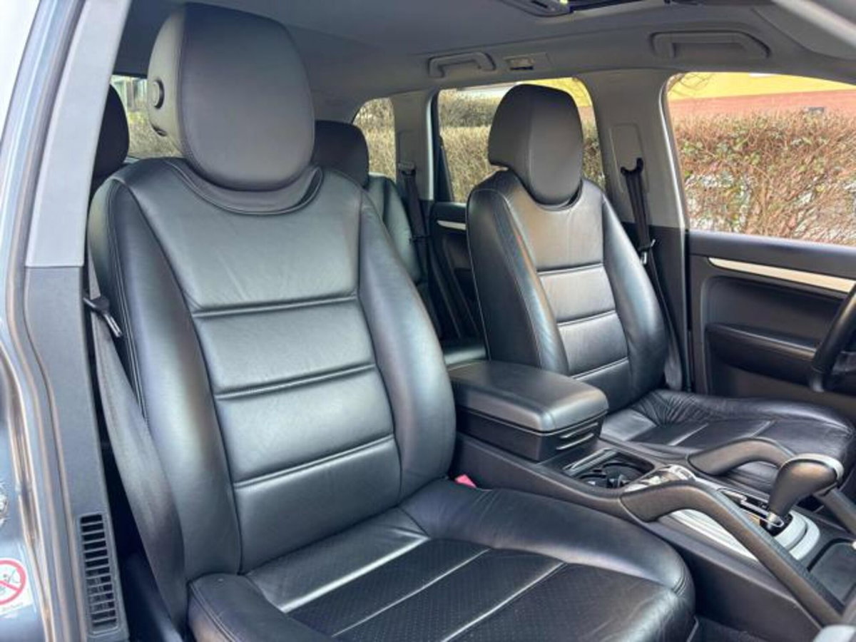 Porsche Cayenne 4.5 cat Turbo (13)