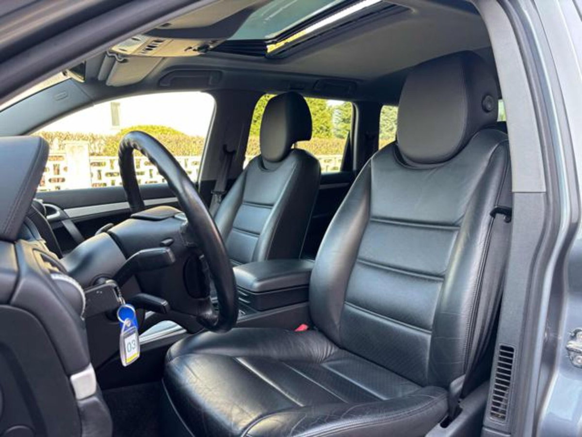 Porsche Cayenne 4.5 cat Turbo (14)