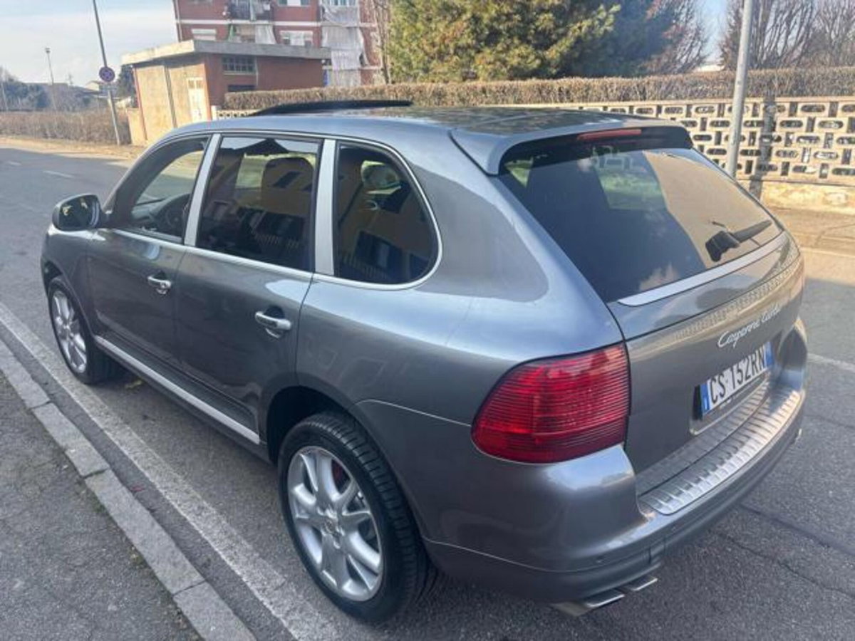 Porsche Cayenne 4.5 cat Turbo (7)