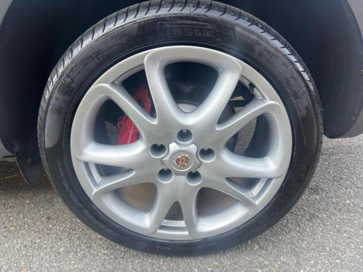 Porsche Cayenne 4.5 cat Turbo (8)