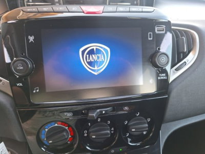 Lancia Ypsilon 1.0 FireFly 5 porte S&S Hybrid Gold Plus (10)