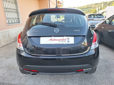 Lancia Ypsilon 1.0 FireFly 5 porte S&S Hybrid Gold Plus (4)