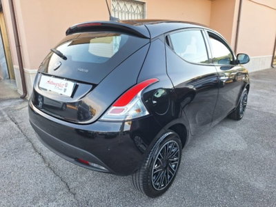 Lancia Ypsilon 1.0 FireFly 5 porte S&S Hybrid Gold Plus (5)