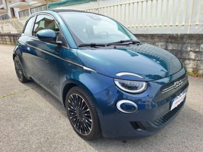 Fiat 500e 42 kWh La Prima (18)